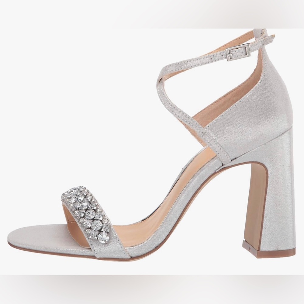 JEWEL by Badgley Mischka